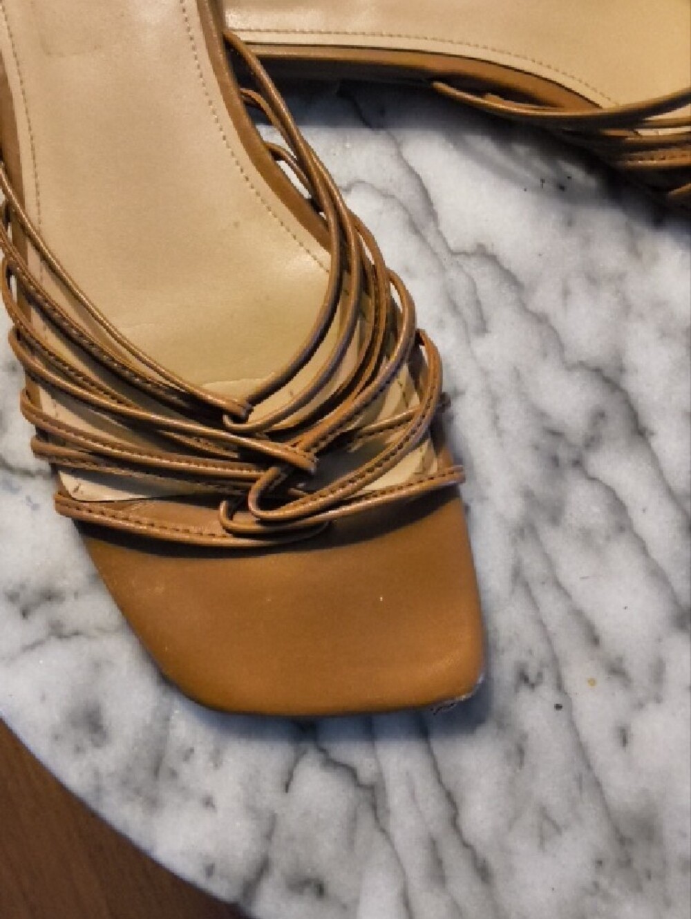 Marc Fisher Tan Brown Strappy Mule Sandasl Flat 8 Shoe - Picture 2 of 5